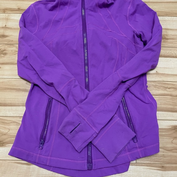 Lululemon jacket - Picture 1 of 2